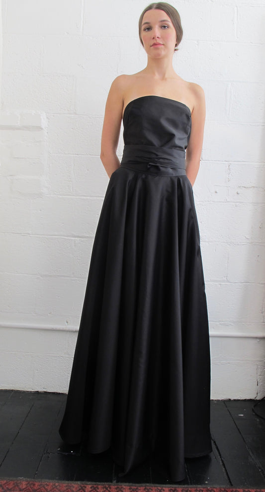Parasol Skirt - Ebony